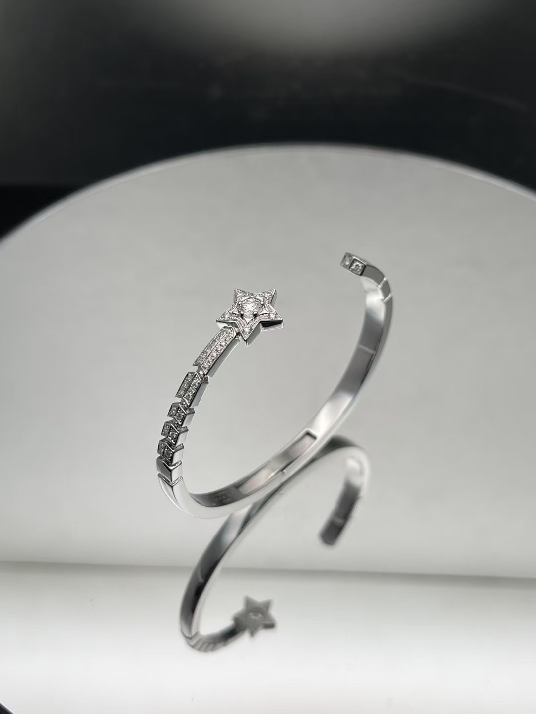 코메트 쉐브론 팔찌